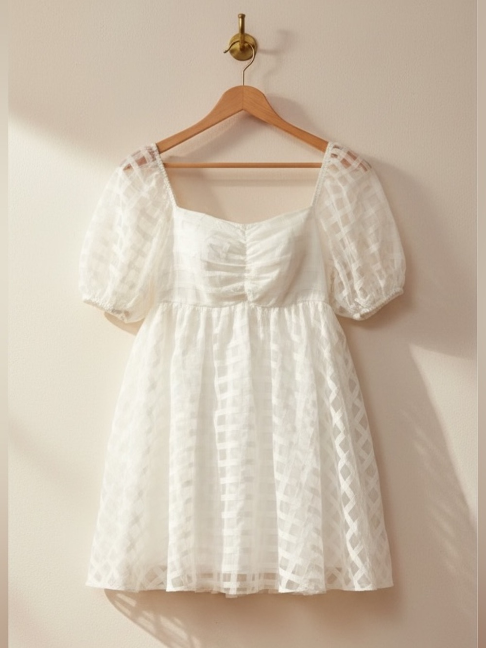 BaeVely White Polyester Chiffon Overlay Babydoll Dress Size L